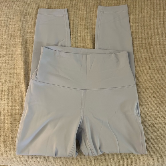 Lululemon Align Legging - Picture 3 of 4